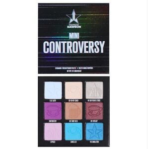 Jeffree star eyeshadow palette